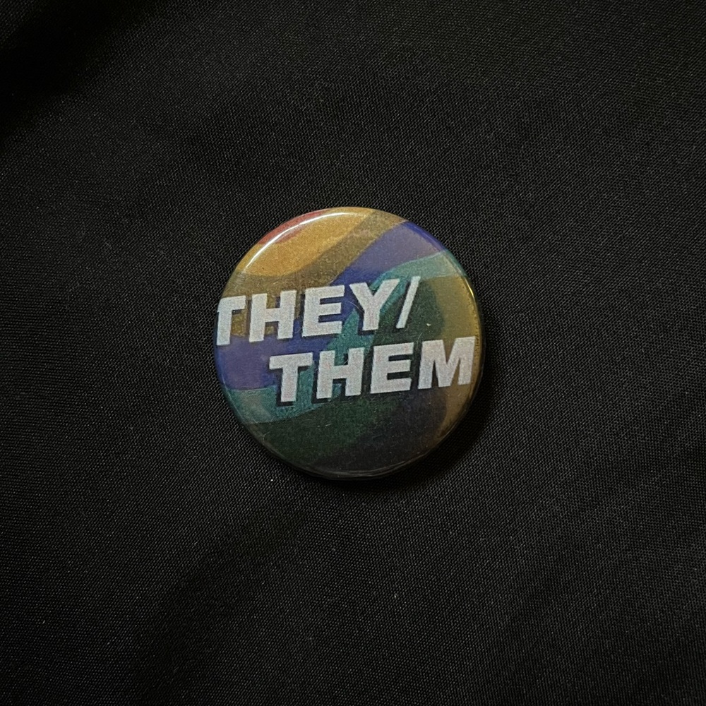 5/$10 | retro style handmade they/them button pin